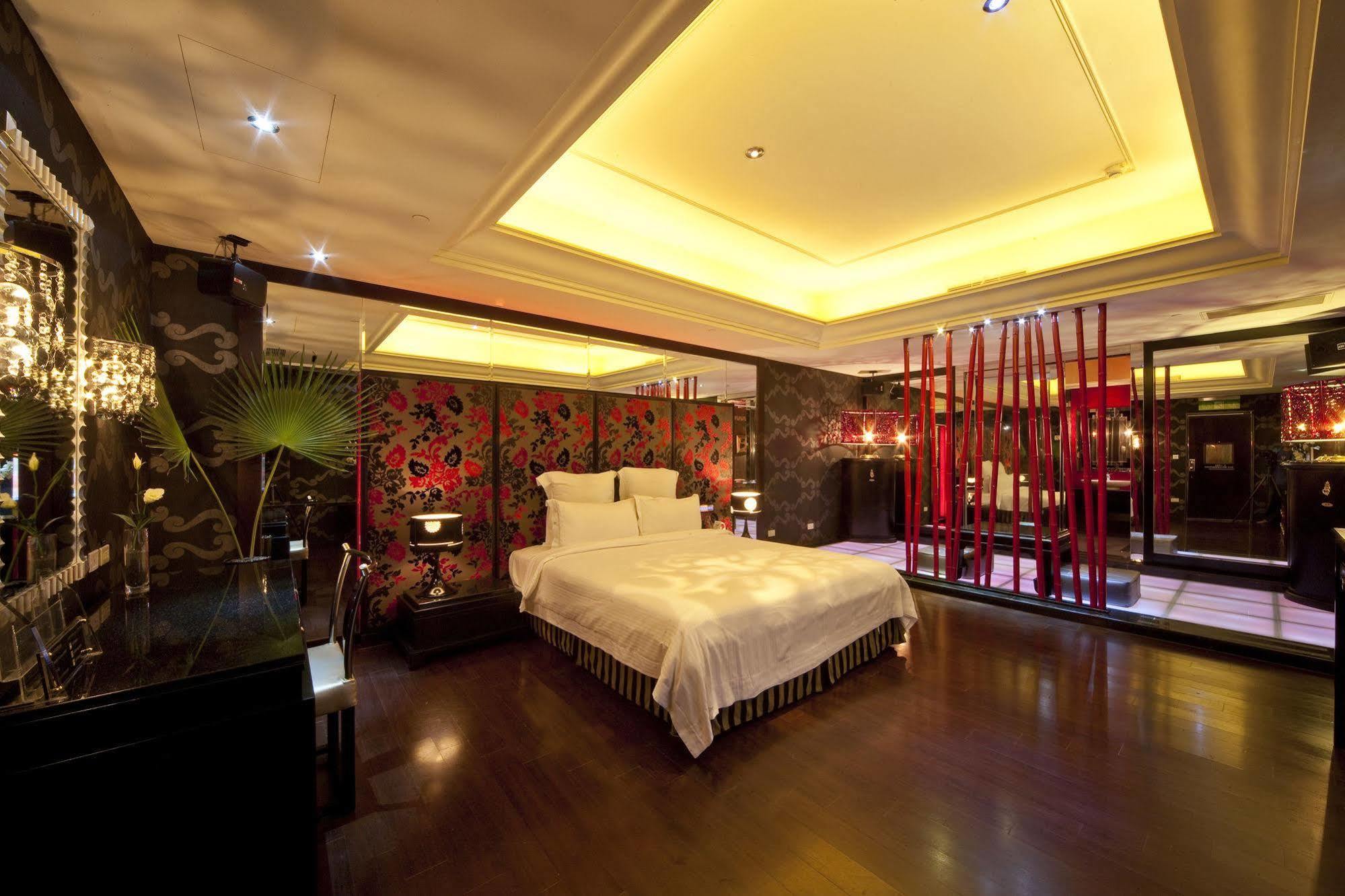 Wego Hotel - Linsen Đài Bắc Ngoại thất bức ảnh