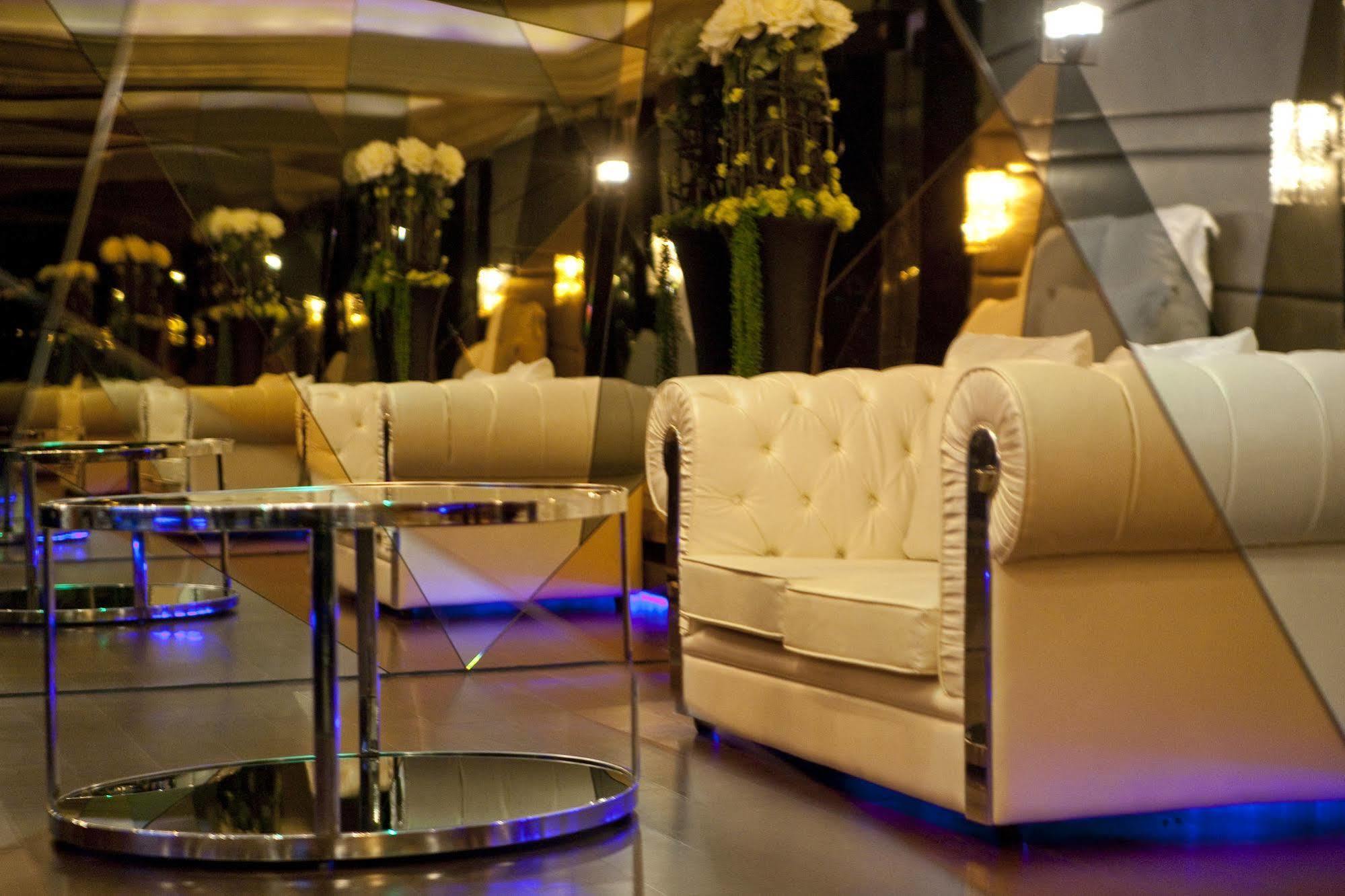 Wego Hotel - Linsen Đài Bắc Ngoại thất bức ảnh
